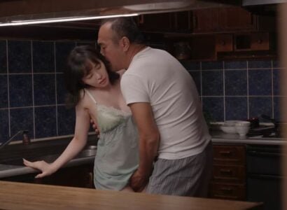 Đứa con dâu nứng lồn vì bố chồng mất vợ