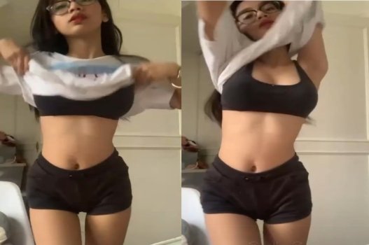 Chịch hàng khủng là thấy sướng rồi