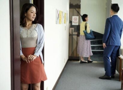 Nàng hàng xóm mới đến luôn muốn 